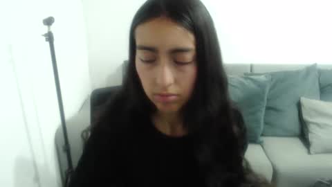 Snapshot of queenbyte_18 chatting on 5, 11, 2025 queenbyte_18 online show from 5, 11, 2025