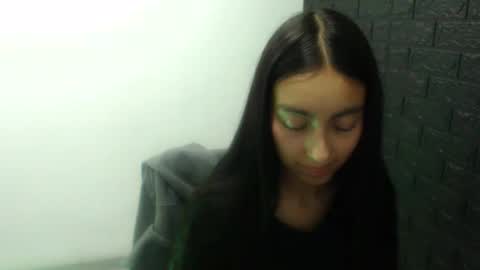 Snapshot of queenbyte_18 chatting on 5, 12, 2025 queenbyte_18 online show from 5, 12, 2025