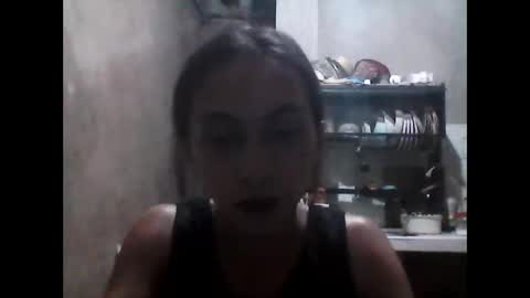 just call me QUEEN and ill be there online show from 19, 4, 2026