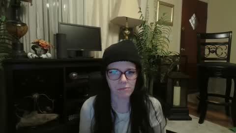 Snapshot of queenjmmannen18 chatting on 5, 1, 2025 queenjmmannen18 online show from 5, 1, 2025