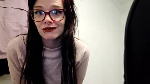 Snapshot of queenjmmannen18 chatting on 13, 1, 2025 queenjmmannen18 online show from 13, 1, 2025