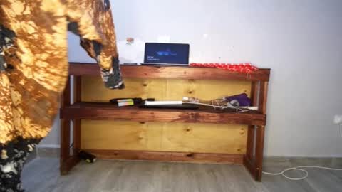 Nina online show from 27, 10, 2025