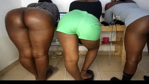 Nina online show from 21, 3, 2026