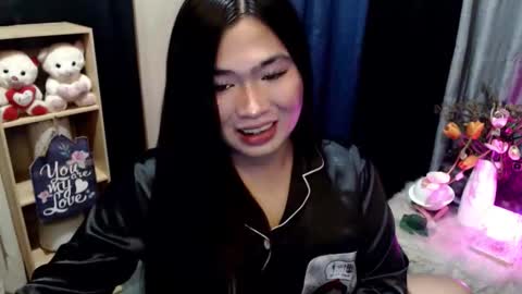 Mikka online show from 1, 12, 2025