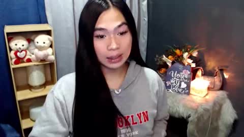 Snapshot of queenofcum169xx chatting on 28, 4, 2026 Mikka online show from 28, 4, 2026