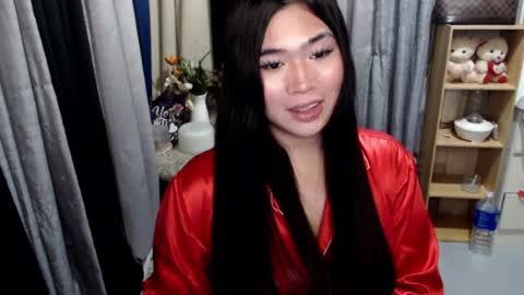 Snapshot of queenofcum169xx chatting on 9, 7, 2026 Mikka online show from 9, 7, 2026