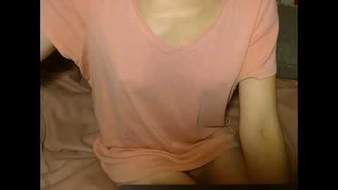 queenoftenderness online show from 17, 12, 2025