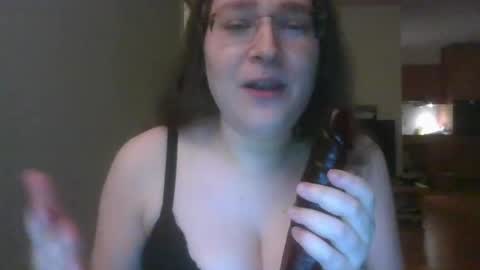 queenofthenights online show from 6, 6, 2026