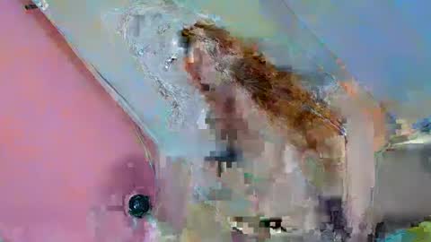 QUEEN online show from 1, 2, 2025