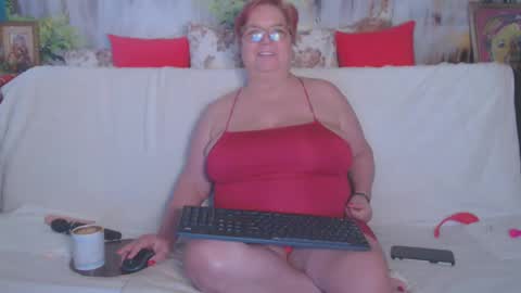 QueenPammy online show from 15, 2, 2025