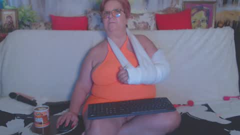 QueenPammy online show from 27, 2, 2025