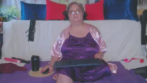 Snapshot of queenpammy chatting on 11, 2, 2026 QueenPammy online show from 11, 2, 2026