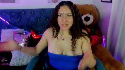 Queen Rose  online show from 26, 2, 2025
