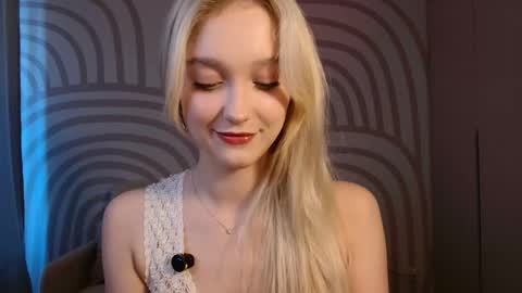 Snapshot of queenserenaaa chatting on 6, 6, 2026 Serena XoXo online show from 6, 6, 2026