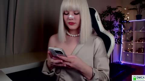 Snapshot of queensy_sins_x chatting on 1, 3, 2026 Queensy online show from 1, 3, 2026