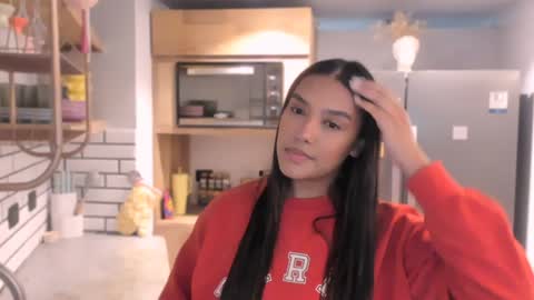 Snapshot of queenv66 chatting on 4, 1, 2025 Val - online show from 4, 1, 2025