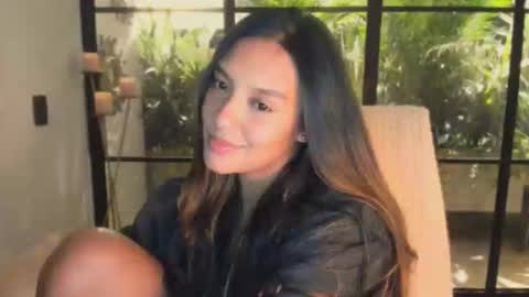 Snapshot of queenv66 chatting on 25, 9, 2025 Val - online show from 25, 9, 2025