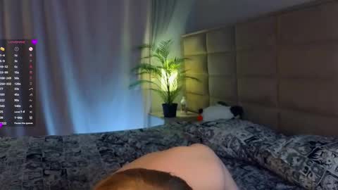 Snapshot of quennacindy chatting on 20, 2, 2025 Teri My favorite vibes 77 101 222 666 online show from 20, 2, 2025