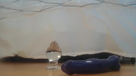 Snapshot of quickshotsissy chatting on 2, 2, 2026 SissyAlli online show from 2, 2, 2026