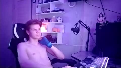 Snapshot of quiet_sh chatting on 11, 2, 2026 quiet_sh online show from 11, 2, 2026