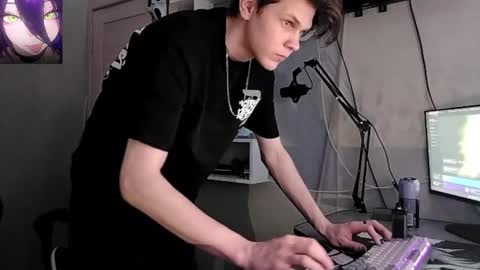 Snapshot of quiet_sh chatting on 22, 2, 2026 quiet_sh online show from 22, 2, 2026