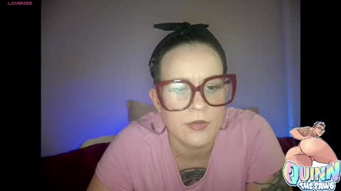 Snapshot of quinnofspades chatting on 19, 11, 2025 quinnofspades online show from 19, 11, 2025