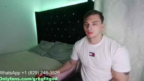 Snapshot of r9dima1998 chatting on 5, 2, 2025 Dmitry online show from 5, 2, 2025
