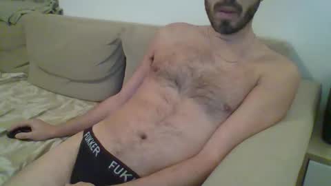 Snapshot of ra111an chatting on 22, 12, 2024 ra111an online show from 22, 12, 2024