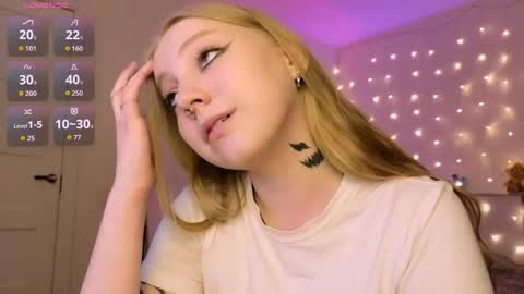 Snapshot of rabbyasti chatting on 13, 4, 2026 Rebecca Becc online show from 13, 4, 2026