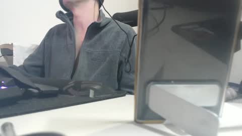 Raccoon68 online show from 6, 1, 2025