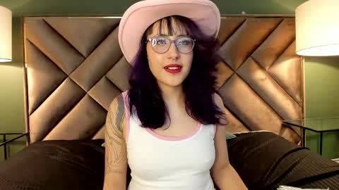 Snapshot of rache_roth chatting on 7, 6, 2026 Rachel online show from 7, 6, 2026