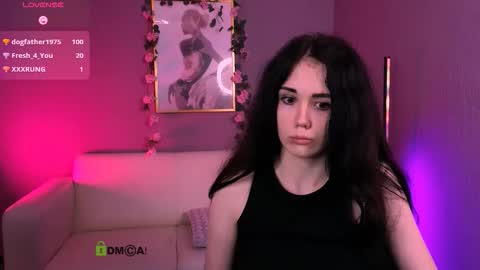 Snapshot of rachel_bloom__ chatting on 30, 11, 2025 rachel_bloom__ online show from 30, 11, 2025