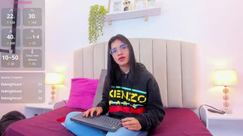 Rachel Donnelly online show from 27, 9, 2025