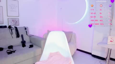 RACHEL ES online show from 16, 1, 2025