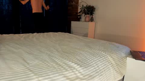 Snapshot of rachel_rey chatting on 16, 12, 2025 Sherryl online show from 16, 12, 2025