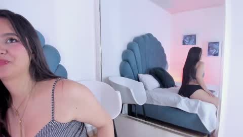 Snapshot of rachel_ribeiro chatting on 22, 2, 2025 Rachel Ribeiro online show from 22, 2, 2025