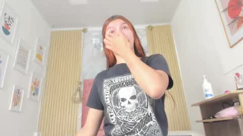 Snapshot of rachellesc chatting on 26, 5, 2026 rachellesc online show from 26, 5, 2026