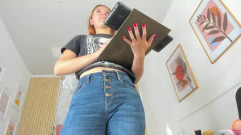 Snapshot of rachellesc chatting on 11, 6, 2026 rachellesc online show from 11, 6, 2026