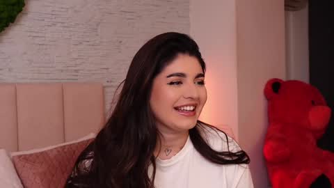 RachelSwaan online show from 2, 1, 2025