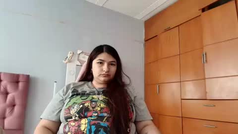 radiantgoddes online show from 19, 1, 2025