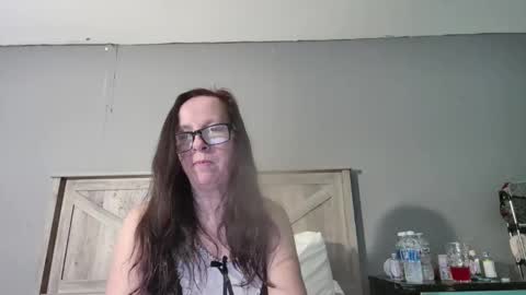 Radiant Peach Goddess online show from 15, 2, 2025