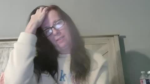 Radiant Peach Goddess online show from 17, 2, 2025