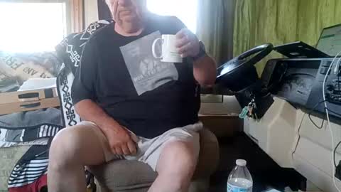 Snapshot of radiomantim chatting on 16, 6, 2026 Radioman for fun online show from 16, 6, 2026