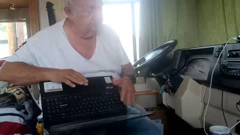 Snapshot of radiomantim chatting on 18, 7, 2026 Radioman for fun online show from 18, 7, 2026