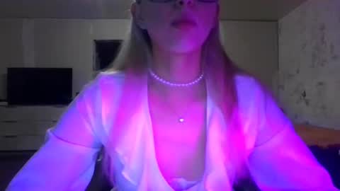 Snapshot of radish666 chatting on 10, 6, 2026 radish666 online show from 10, 6, 2026