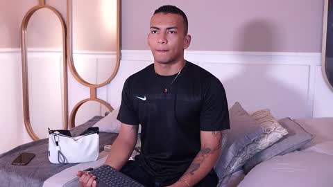 rafa_cruz online show from 7, 2, 2026