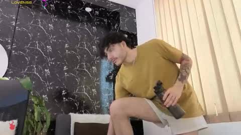 R A F A E L online show from 5, 2, 2026