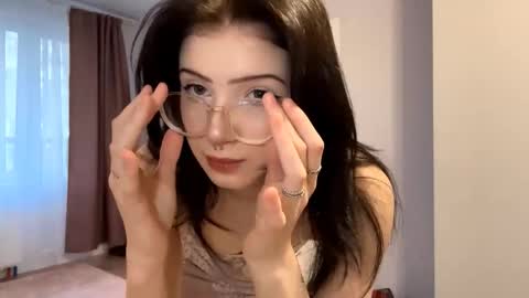 Snapshot of rafaelaloghry chatting on 12, 11, 2025 Riya online show from 12, 11, 2025