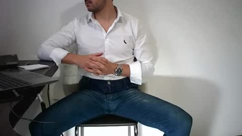 Snapshot of rafaelssk chatting on 2, 5, 2026 elenacam online show from 2, 5, 2026