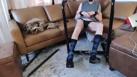 Snapshot of raffertynow chatting on 21, 4, 2026 DressSock Shoe online show from 21, 4, 2026